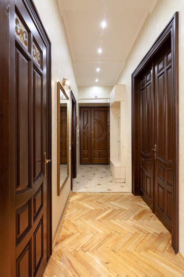 Alfa Apartments Levytskoho Lviv Luaran gambar