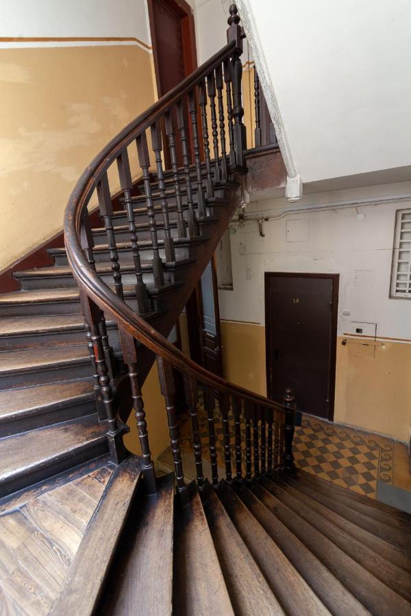 Alfa Apartments Levytskoho Lviv Luaran gambar